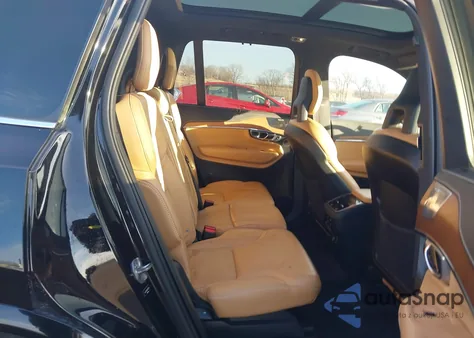 2016 Volvo Xc90 T6 First Edition из США, поврежденный, VIN YV4A22PN6G1003014